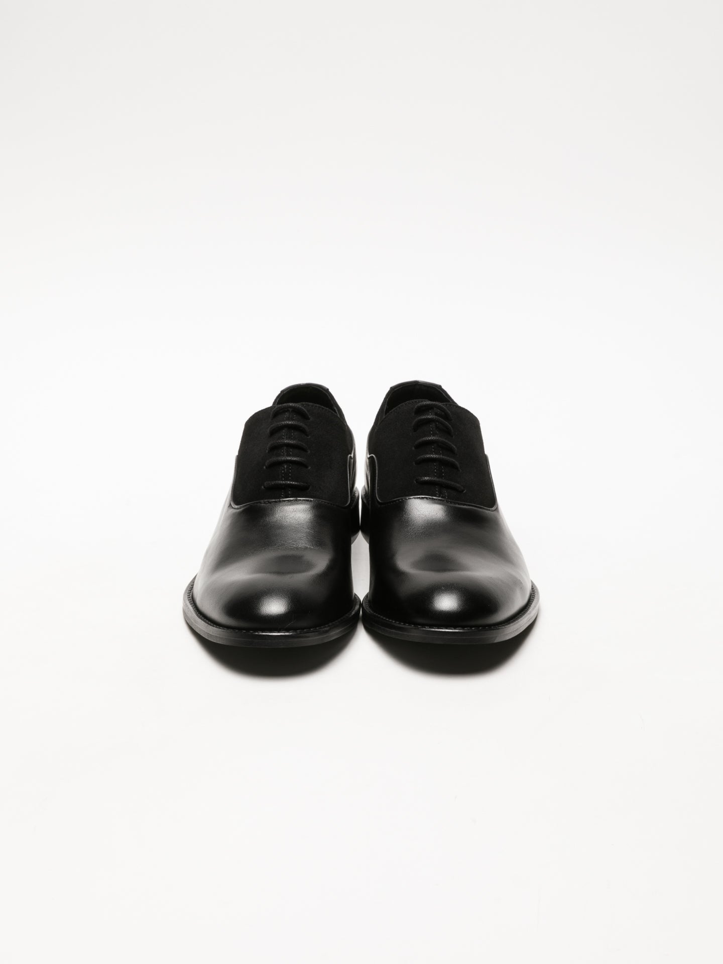 Foreva Sapatos Oxford em Preto